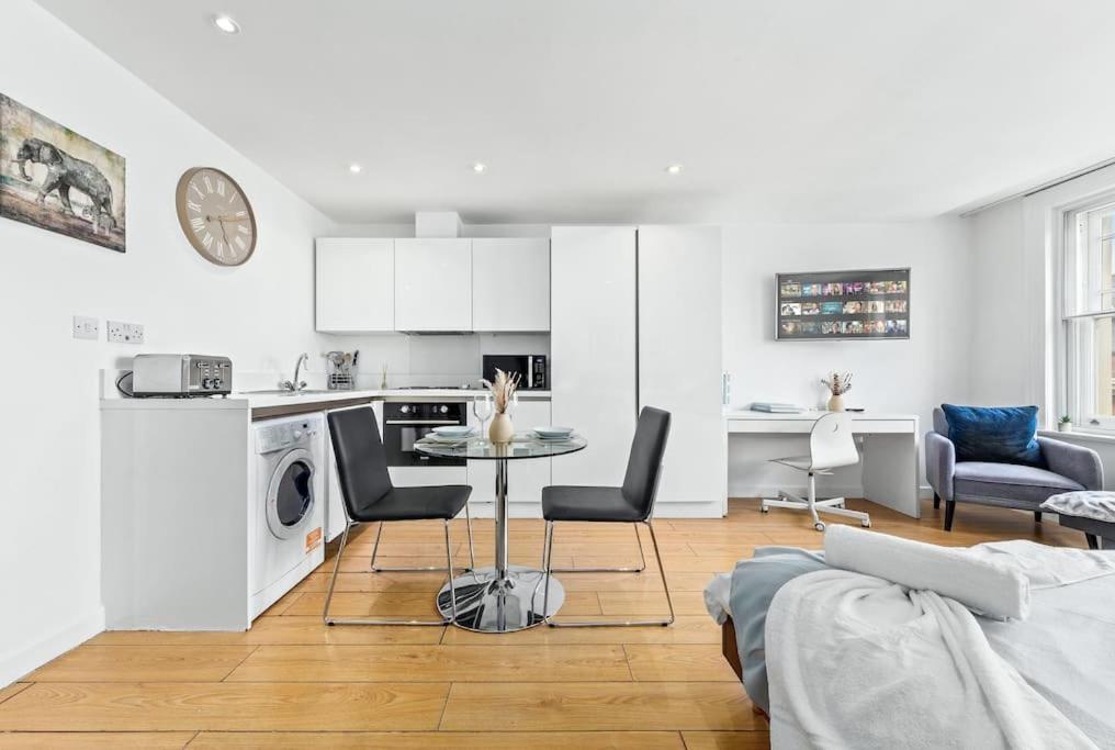 Spacious And Delightful Sleep 5 Piccadilly Vrc London Exterior foto